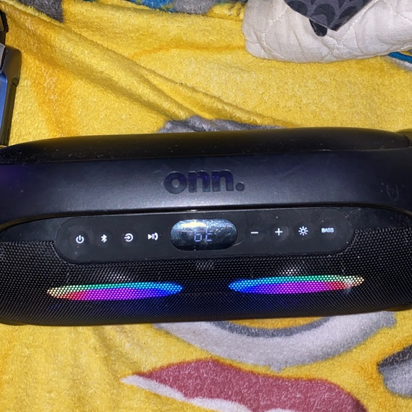 ❌❌SOLD❌❌Onn. Portable fm boombox - Picture 3 of 4